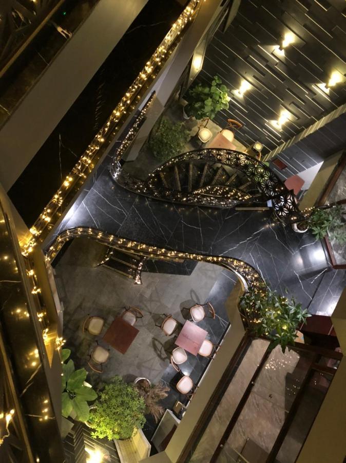 Victorian Hotel Dalat Екстер'єр фото
