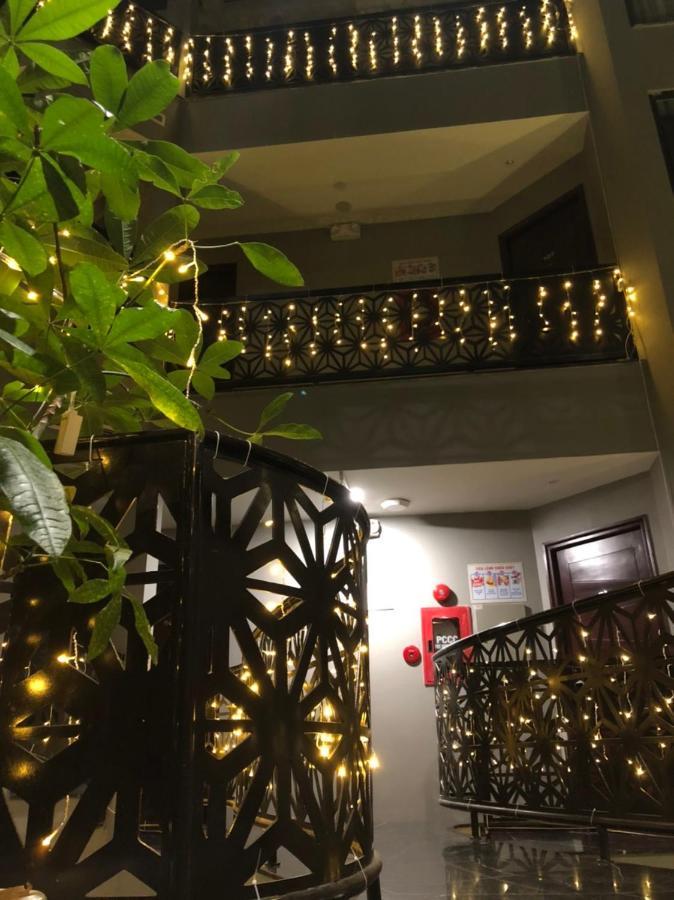 Victorian Hotel Dalat Екстер'єр фото