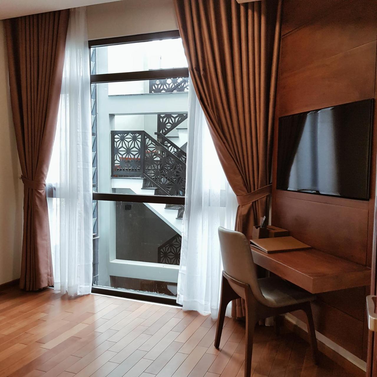 Victorian Hotel Dalat Екстер'єр фото