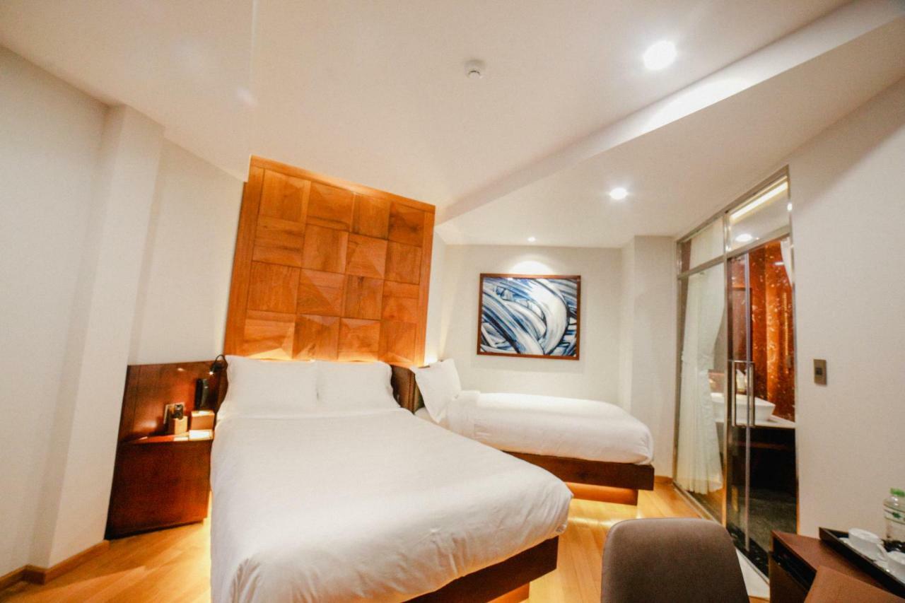 Victorian Hotel Dalat Екстер'єр фото