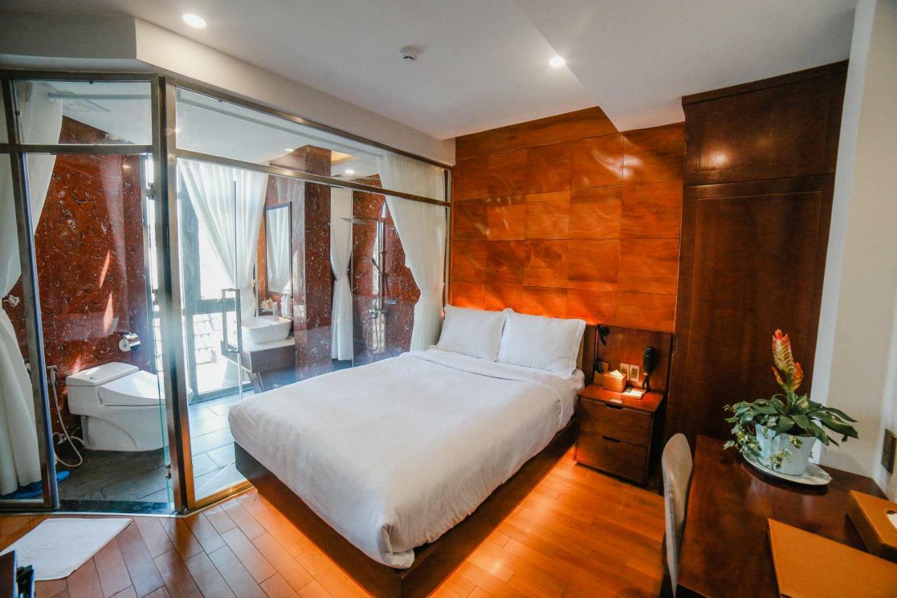 Victorian Hotel Dalat Екстер'єр фото